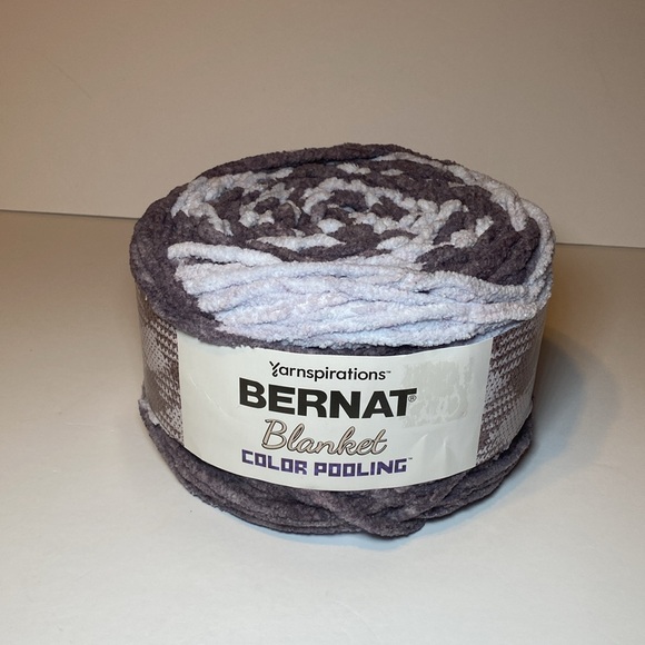 Bernat Blanket Color Pooling Yarn - Picture 4 of 9